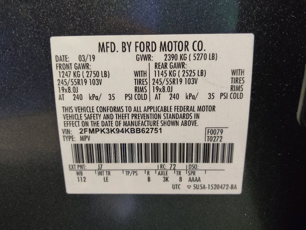 Used 2019 Ford Edge Titanium FWD image 33