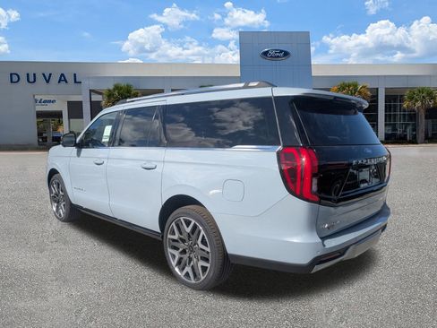 New 2025 Ford Expedition Max Platinum w/ Platinum Ultimate Package image 6