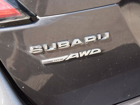 Used 2022 Subaru Outback Limited AWD/4WD image 14