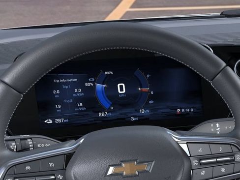 New 2026 Chevrolet Equinox EV LT FWD image 18
