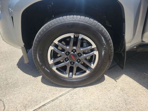 Certified 2026 Toyota Tacoma TRD Sport RWD image 33