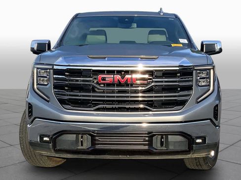 Used 2023 GMC Sierra 1500 SLT w/ SLT Premium Package AWD/4WD image 4
