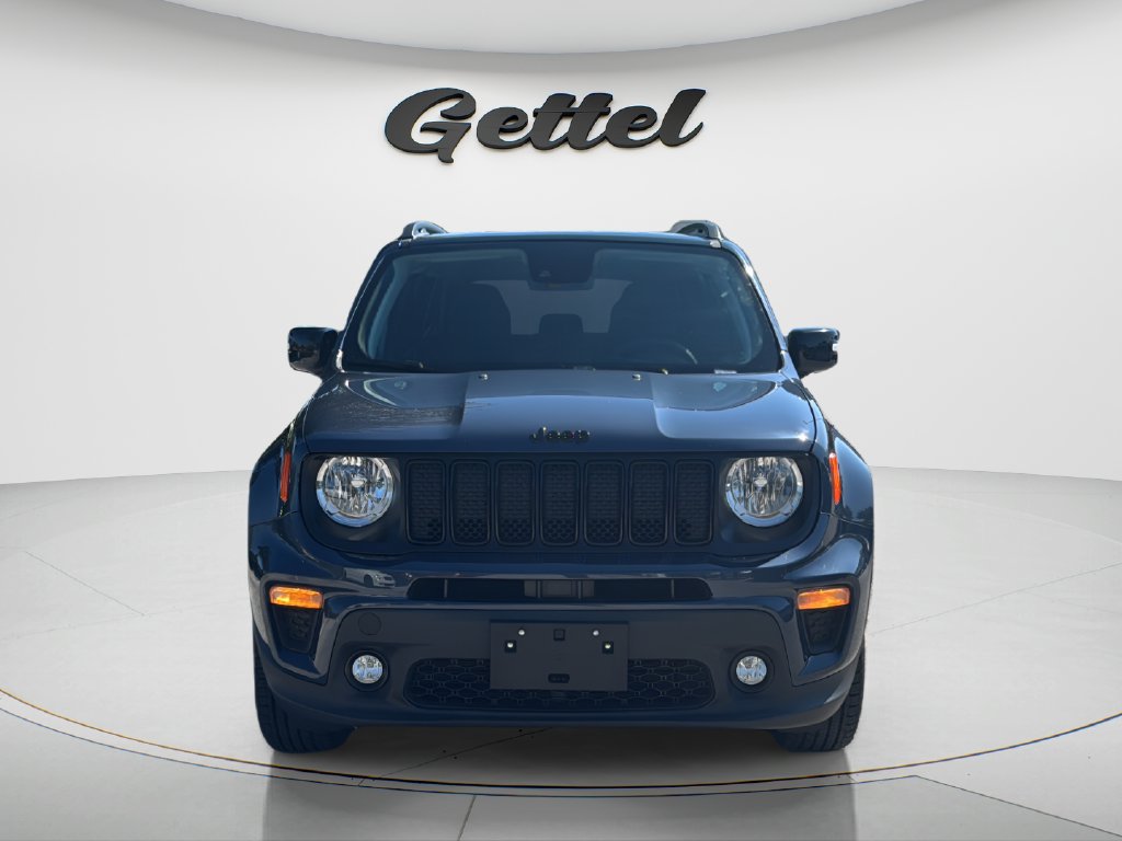 Used 2023 Jeep Renegade Altitude AWD/4WD image 2