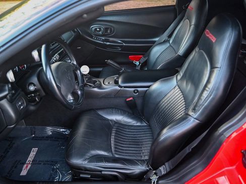 Used 2002 Chevrolet Corvette Z06 w/ Memory Pkg image 85