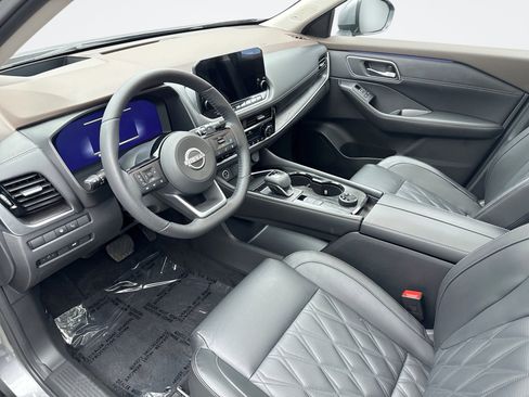 Used 2023 Nissan Rogue Platinum w/ Platinum Premium Package AWD/4WD image 10