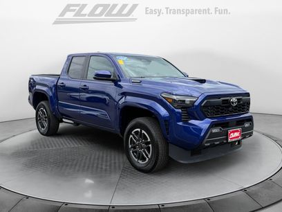 Used 2025 Toyota Tacoma TRD Sport w/ TRD Sport Upgrade Package