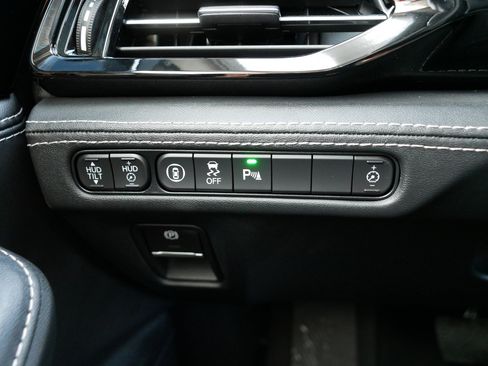 Certified 2024 Acura MDX SH-AWD w/ Advance Package image 26