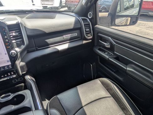 Used 2024 RAM 3500 Laramie w/ Night Edition AWD/4WD image 17