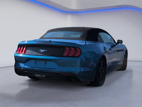 Used 2020 Ford Mustang Premium RWD image 5