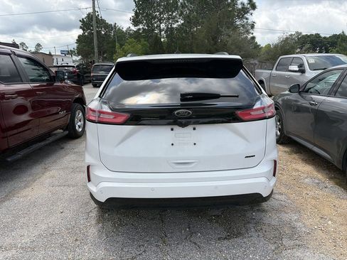 Used 2023 Ford Edge SE w/ Black Appearance Package AWD/4WD image 5