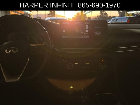Used 2023 INFINITI QX60 Luxe w/ Performance Audio Package image 7