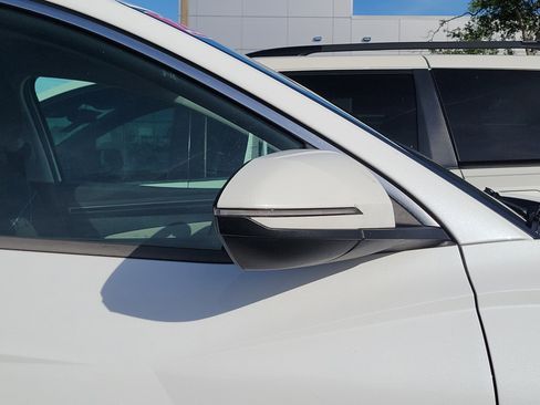 Used 2022 Hyundai Tucson Blue AWD/4WD image 4