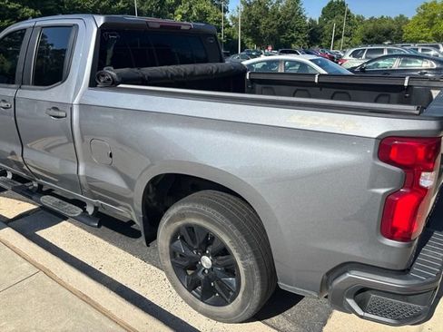 Used 2022 Chevrolet Silverado 1500 Custom AWD/4WD image 4
