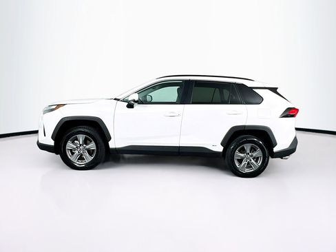 Used 2024 Toyota RAV4 XLE image 6