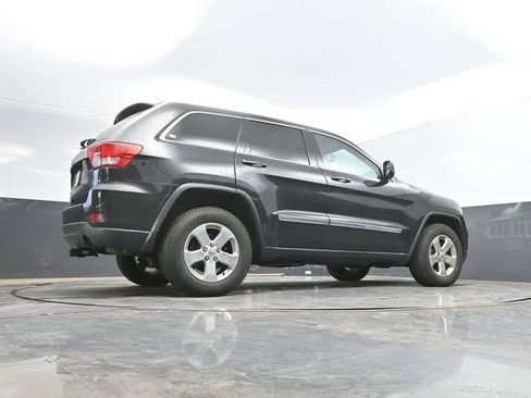 Used 2013 Jeep Grand Cherokee Laredo AWD/4WD image 39