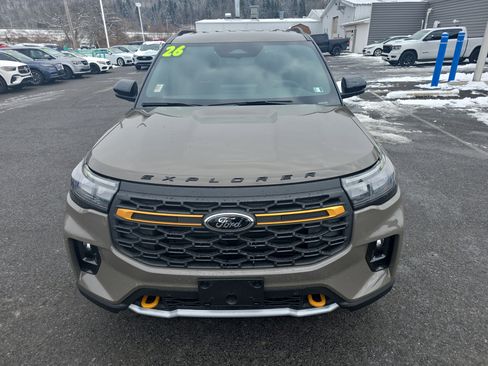 New 2026 Ford Explorer Tremor w/ Tremor Convenience Package image 9