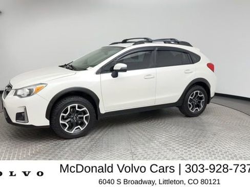 Used 2016 Subaru Crosstrek 2.0i Limited w/ Popular Package #2 AWD/4WD image 6