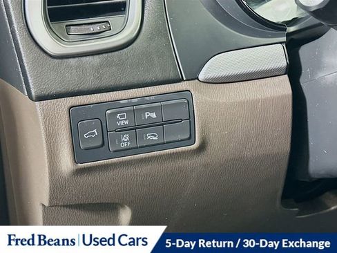 Used 2022 MAZDA CX-9 Signature image 11