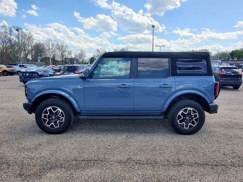 Used 2023 Ford Bronco Outer Banks image 9