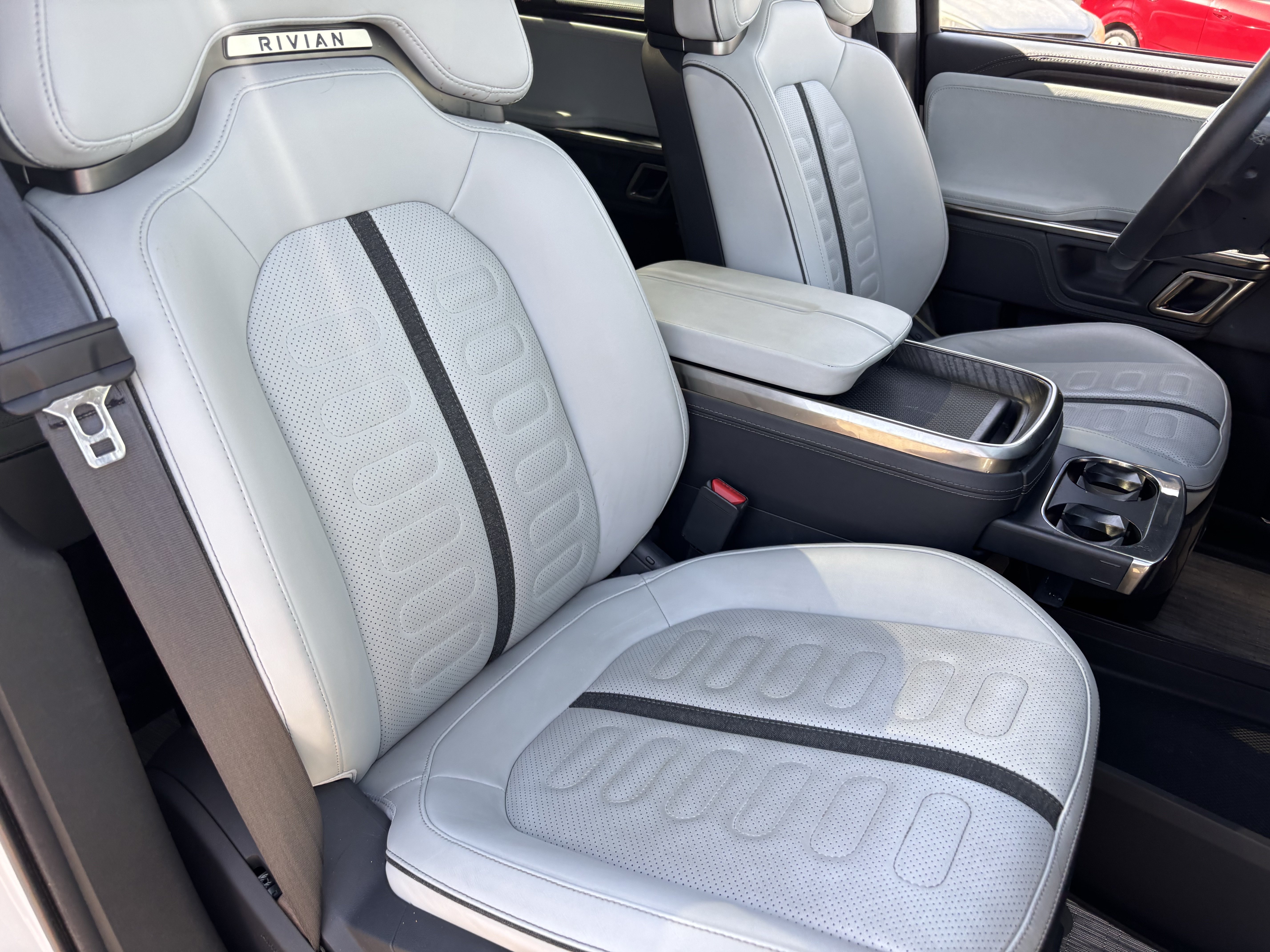 Used 2023 Rivian R1S Adventure Quad AWD/4WD image 9