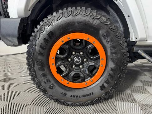 Used 2021 Ford Bronco Big Bend w/ Sasquatch Package image 41