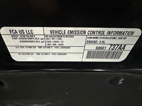 Used 2025 RAM 1500 Laramie image 67