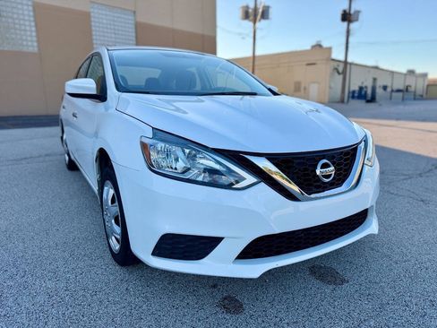 Used 2017 Nissan Sentra SV w/ Driver's Assist Package FWD image 11