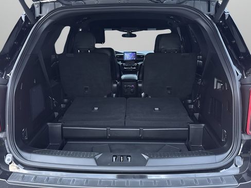 Certified 2021 Ford Explorer ST w/ Equipment Group 401A image 29