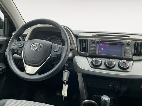 Used 2013 Toyota RAV4 LE AWD/4WD image 12