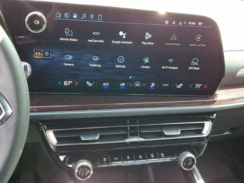 New 2026 Chevrolet Traverse Z71 w/ Driver Confidence Package AWD/4WD image 16