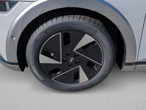 New 2026 Hyundai Ioniq 5 Limited image 10