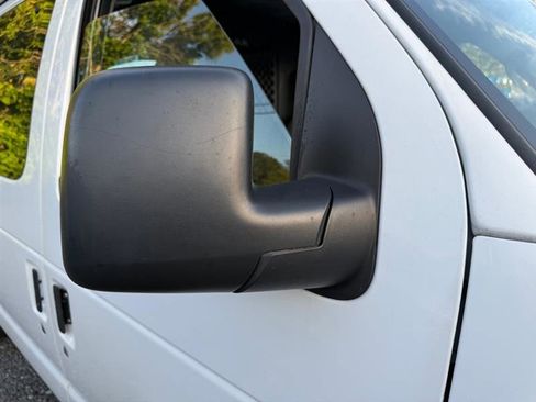 Used 2014 Ford E-150 and Econoline 150 w/ Power Group image 39