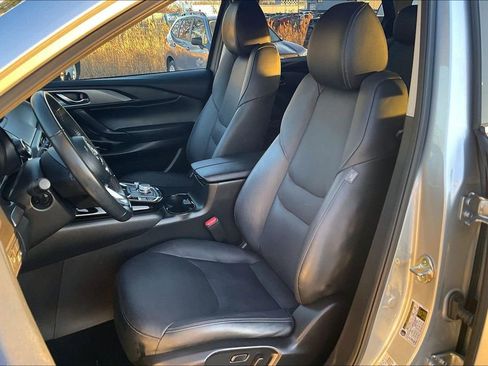 Used 2023 MAZDA CX-9 Touring image 25
