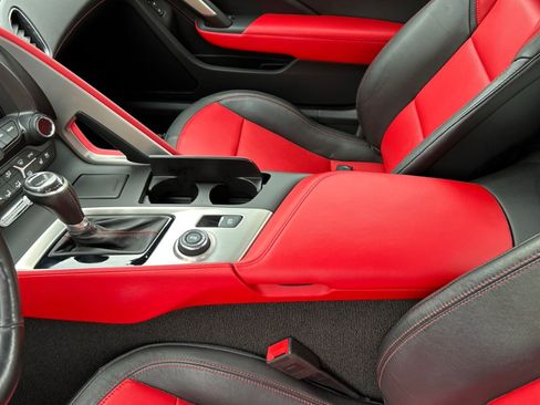 Used 2019 Chevrolet Corvette Grand Sport RWD image 12