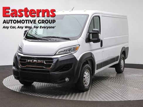 Used 2023 RAM ProMaster 2500 FWD image 1