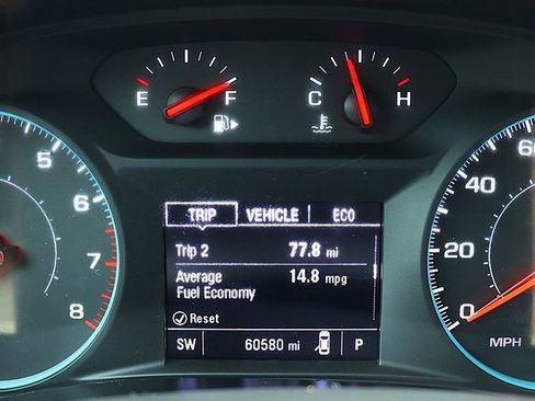 Used 2023 Chevrolet Malibu LT FWD image 42