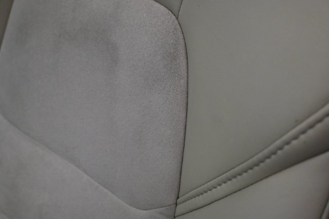 Used 2018 MAZDA CX-5 Touring w/ Preferred Equipment Package FWD image 13