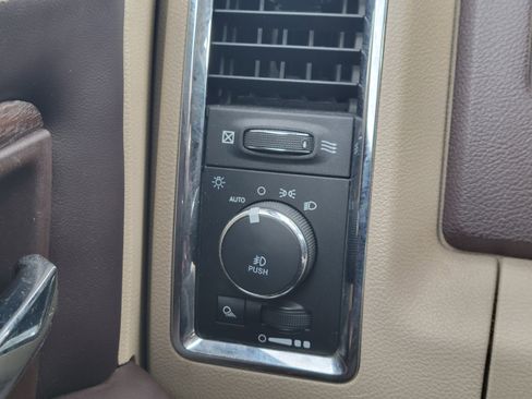 Used 2017 RAM 1500 Laramie Longhorn image 18