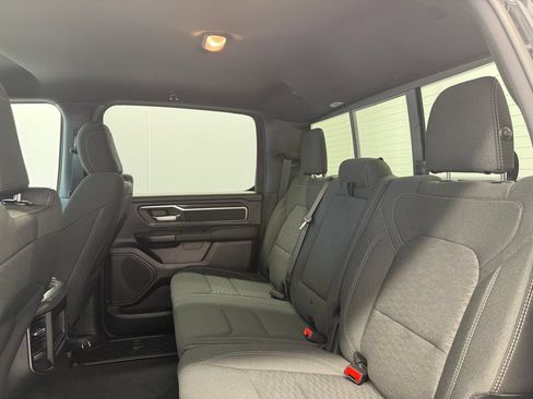New 2026 RAM 1500 4x4 Crew Cab image 17