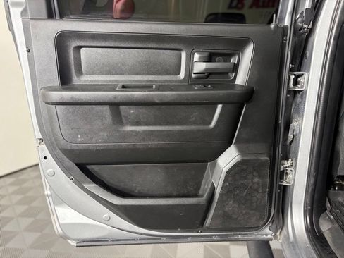 Used 2022 RAM 2500 Tradesman AWD/4WD image 38