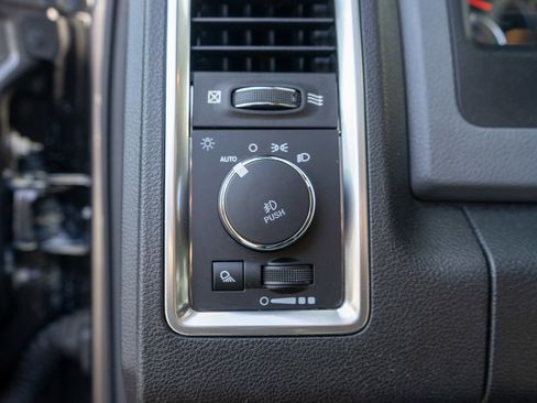 Used 2020 RAM 1500 Classic Warlock w/ Electronics Group image 15