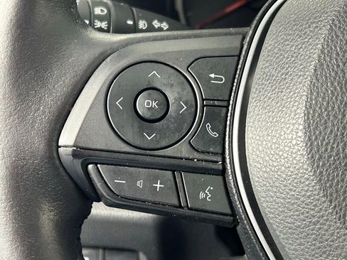 Used 2021 Toyota RAV4 XLE image 26