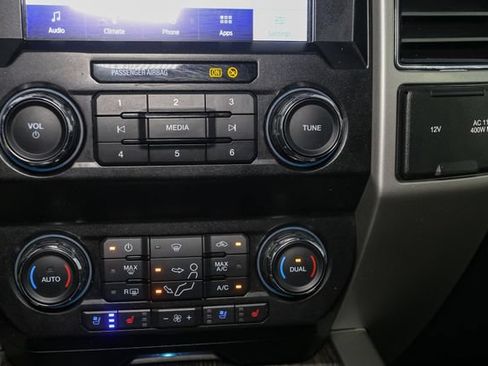 Used 2020 Ford F350 Lariat w/ Lariat Value Package AWD/4WD image 23