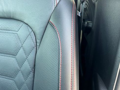 Certified 2023 Ford Escape ST-Line Elite w/ Premium Technology Package image 15