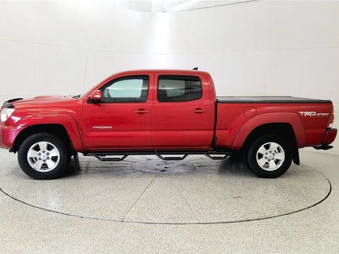 Used 2015 Toyota Tacoma 4x4 Double Cab w/ TRD Sport Package image 4