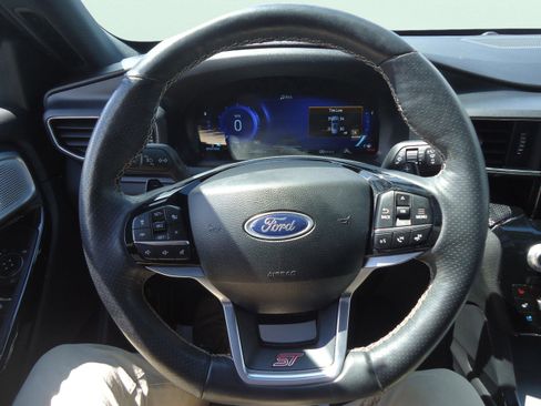 Used 2023 Ford Explorer ST w/ Equipment Group 401A AWD/4WD image 14