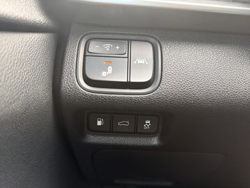 Used 2019 Kia Optima LX image 10