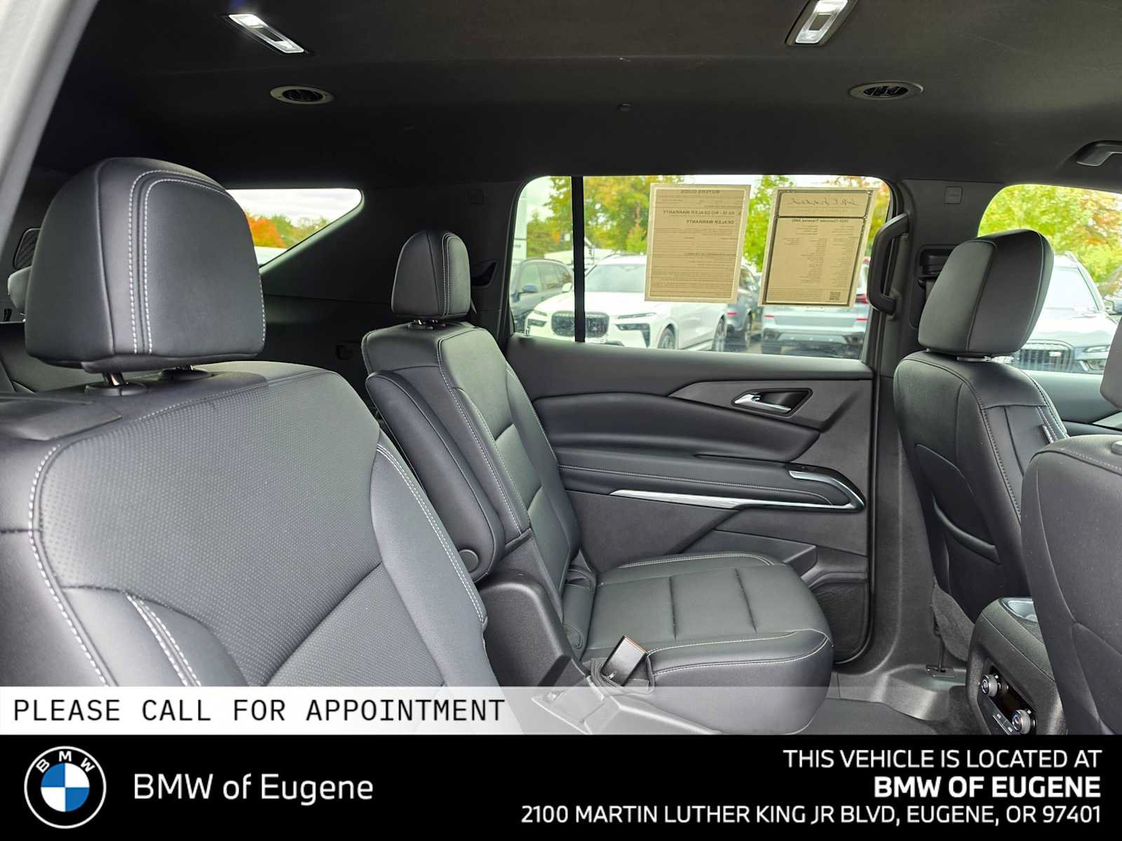 Used 2025 Chevrolet Traverse LT AWD/4WD image 15