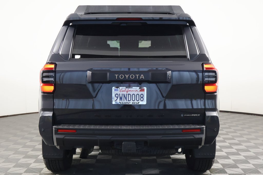 Used 2025 Toyota 4Runner TRD Off-Road AWD/4WD image 5