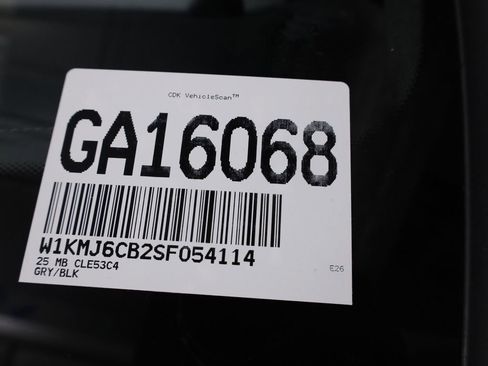 Used 2025 Mercedes-Benz CLE 53 AMG 4MATIC Coupe image 53